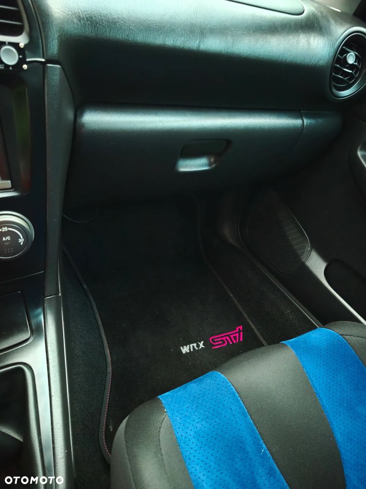 Subaru Impreza WRX - 31