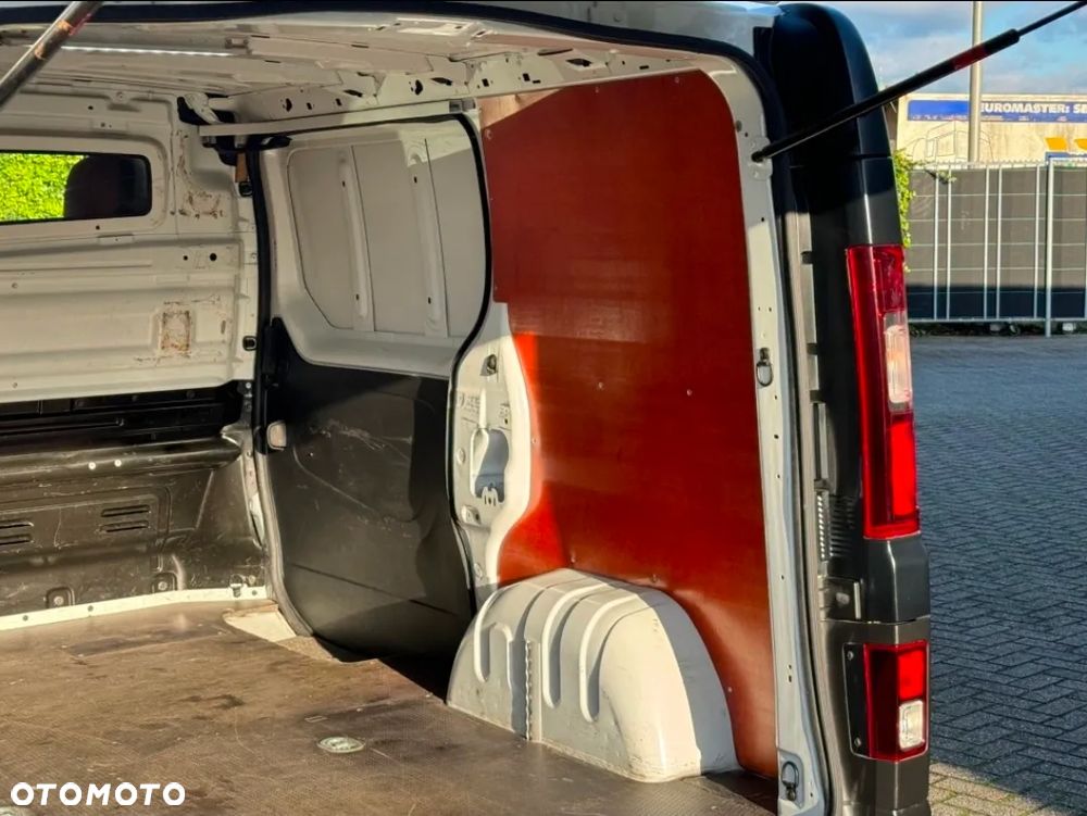 Renault Trafic - 9