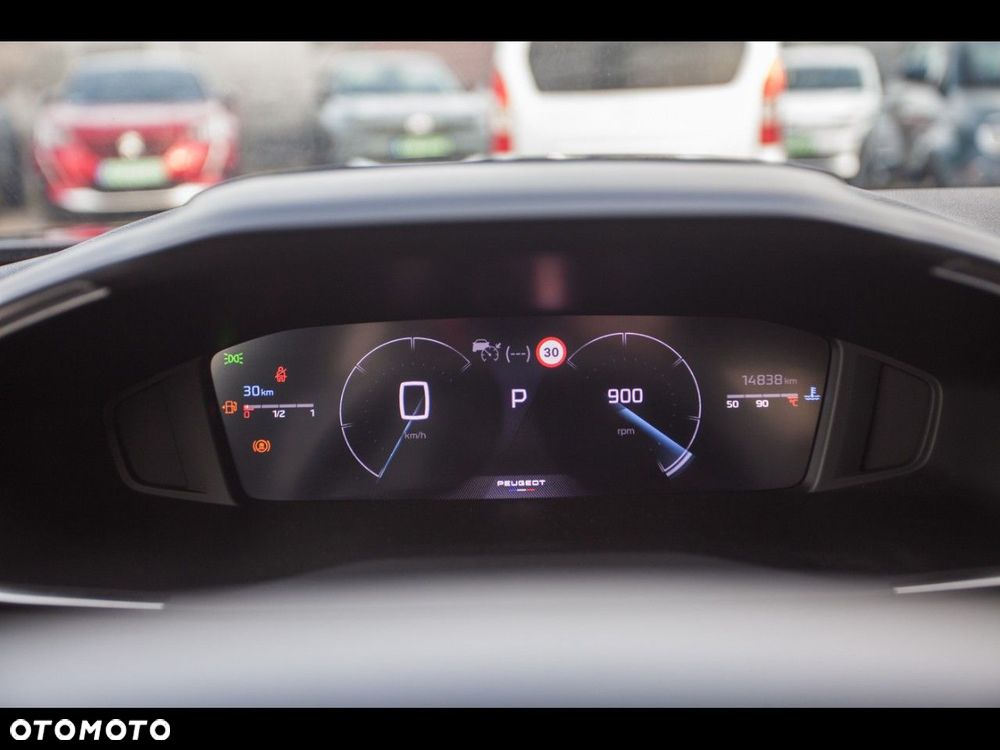 Peugeot 2008 1.2 PureTech Allure S&S EAT8 - 19