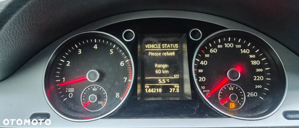 Volkswagen Passat 1.8 TSI Comfortline - 7