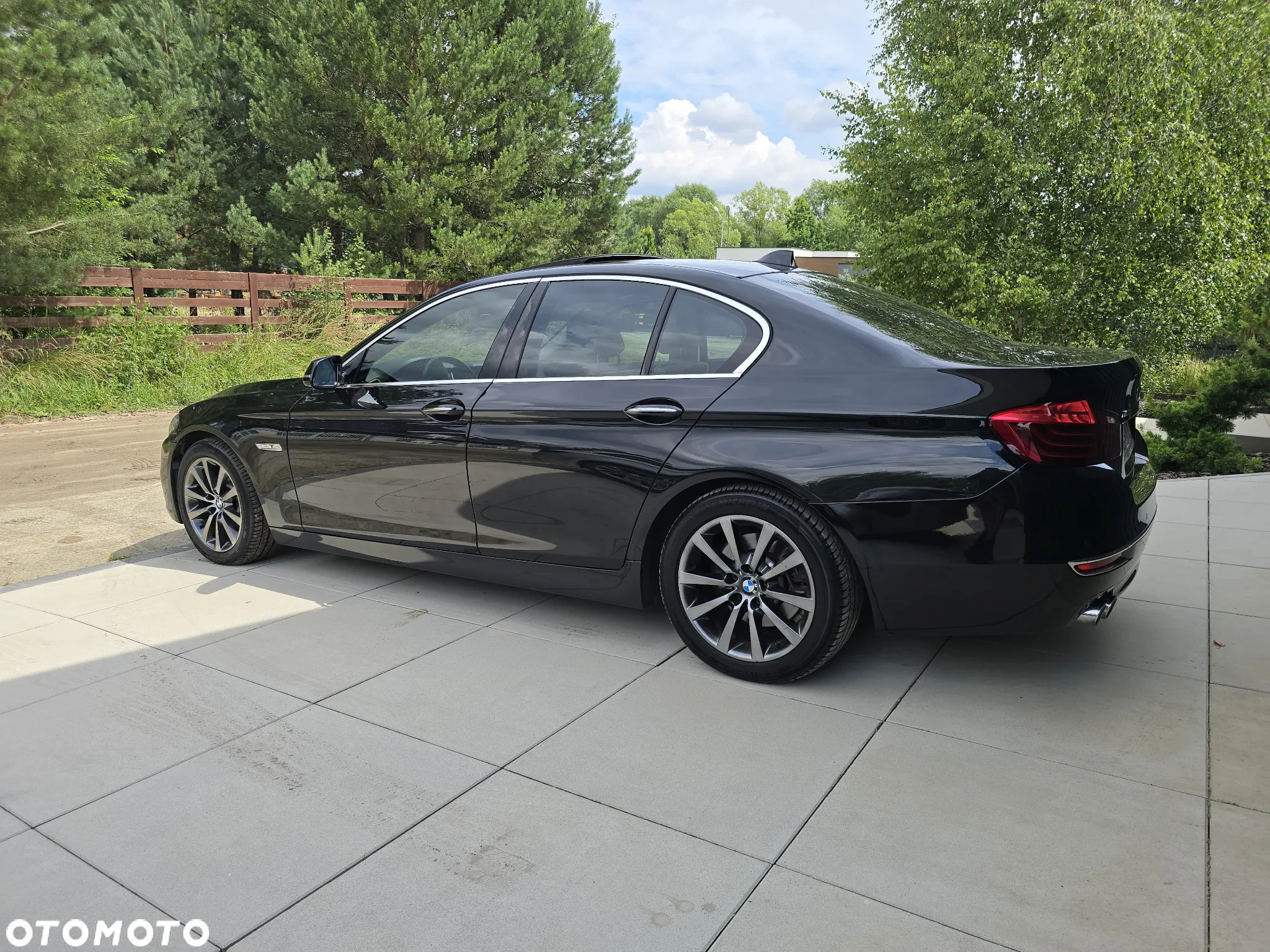 BMW Seria 5 520d xDrive Luxury Line - 9