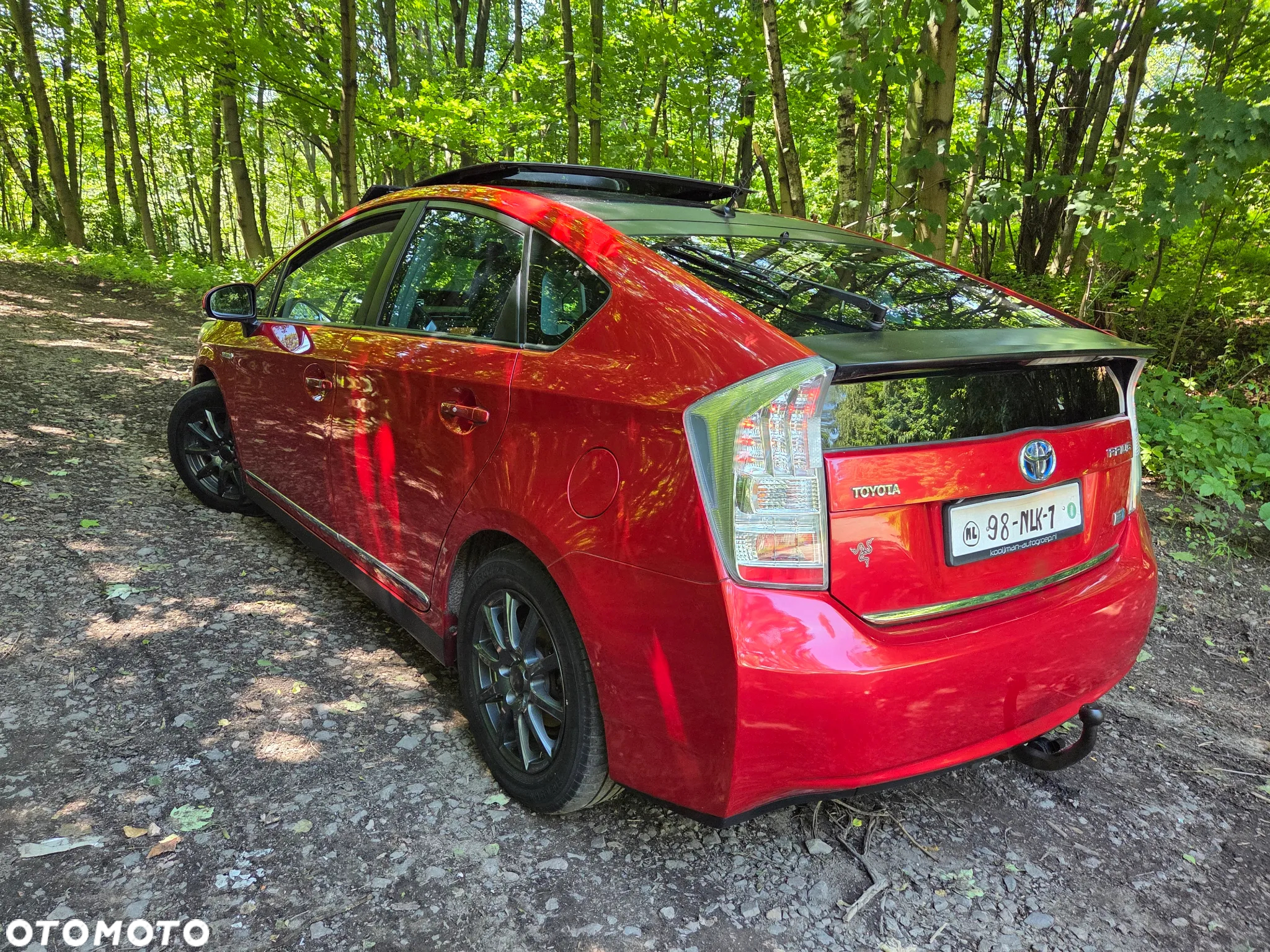 Toyota Prius (Hybrid) Executive - 5
