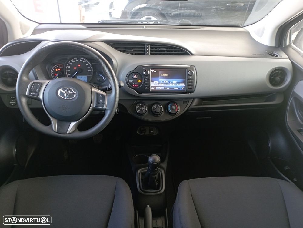Toyota Yaris 1.0 VVT-i - 7