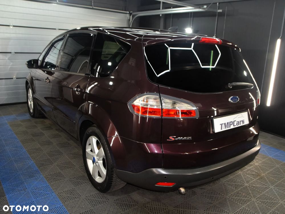 Ford S-Max - 25