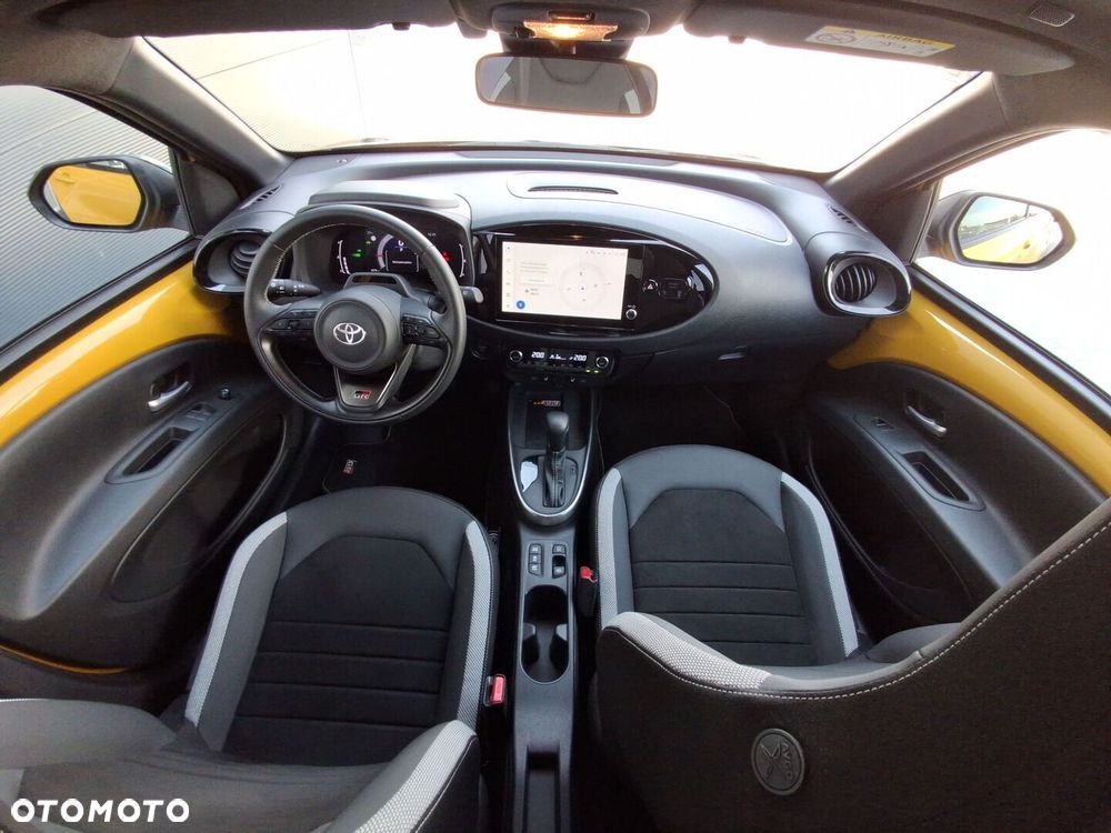 Toyota Aygo X Hybrid 1.5 Style e-CVT - 20