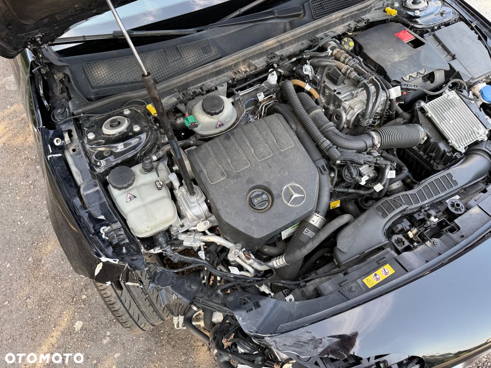 Mercedes-Benz CLA 250 e 8G-DCT AMG Line - 20