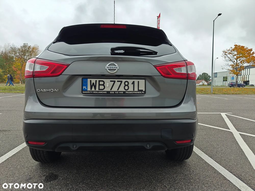Nissan Qashqai 1.6 DIG-T N-Connecta - 16