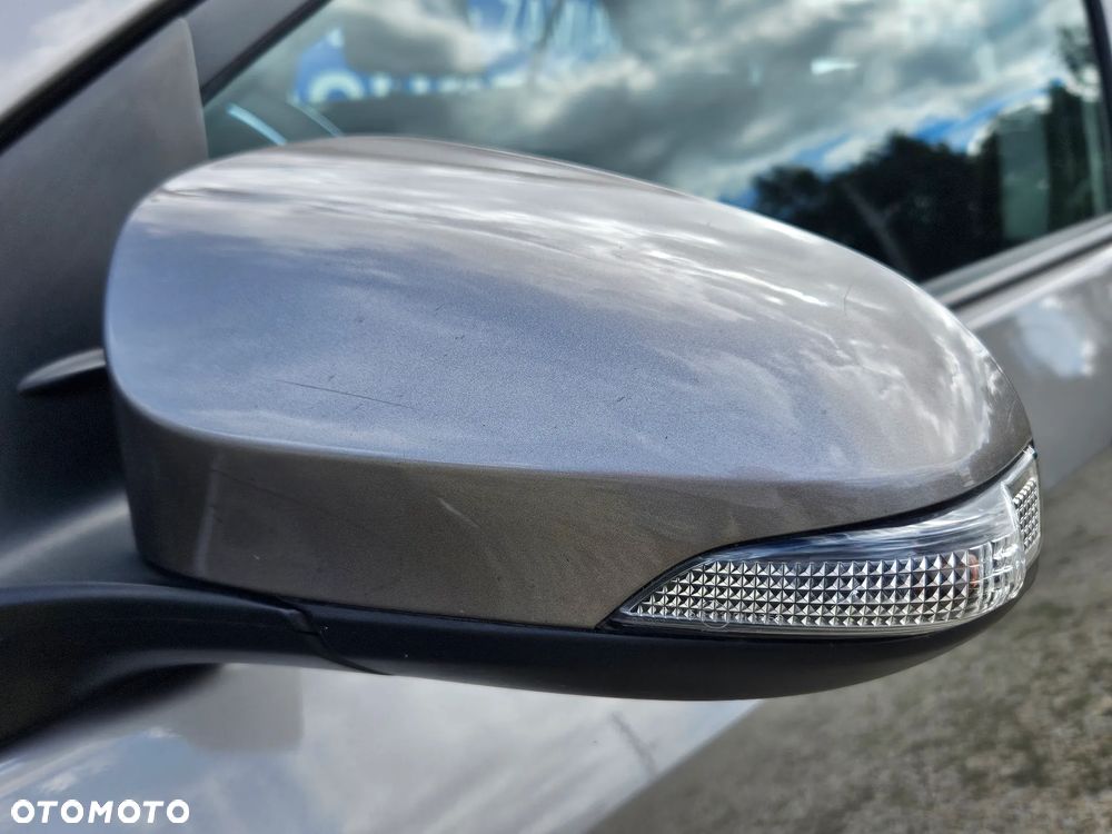 Toyota Corolla 1.33 Active EU6 - 12