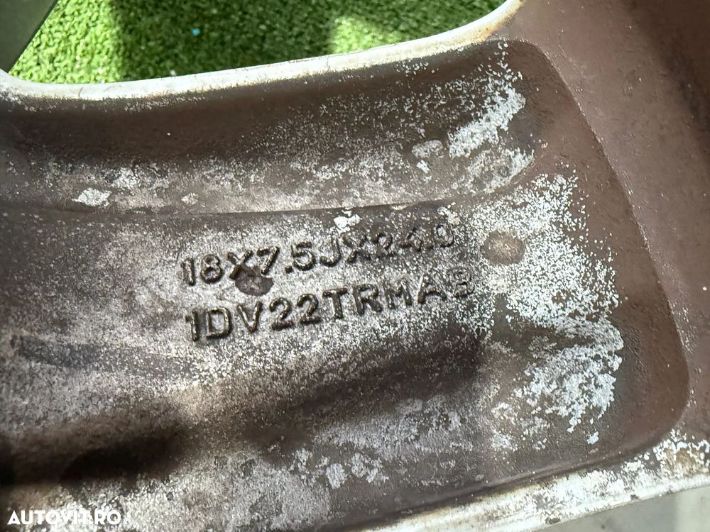 JANTE CHRYSLER R18 / 5x114.3 / 300C CRD / 225/60 R18 100V / 18X7,5JX24.0 / DOT-T + CAUCIUCURI (X4) - 5