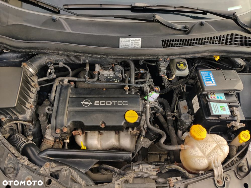 Opel Corsa 1.2 16V Enjoy - 17