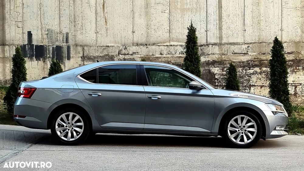 Skoda Superb 1.6 TDI DSG Style - 15