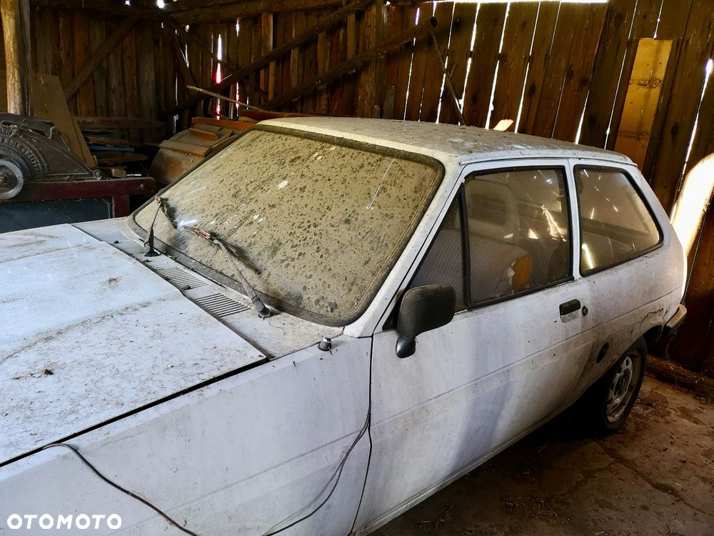 Ford Fiesta - 2