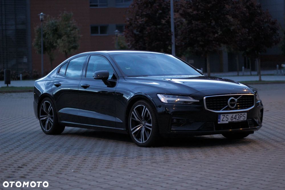 Volvo S60 2019 photo 2