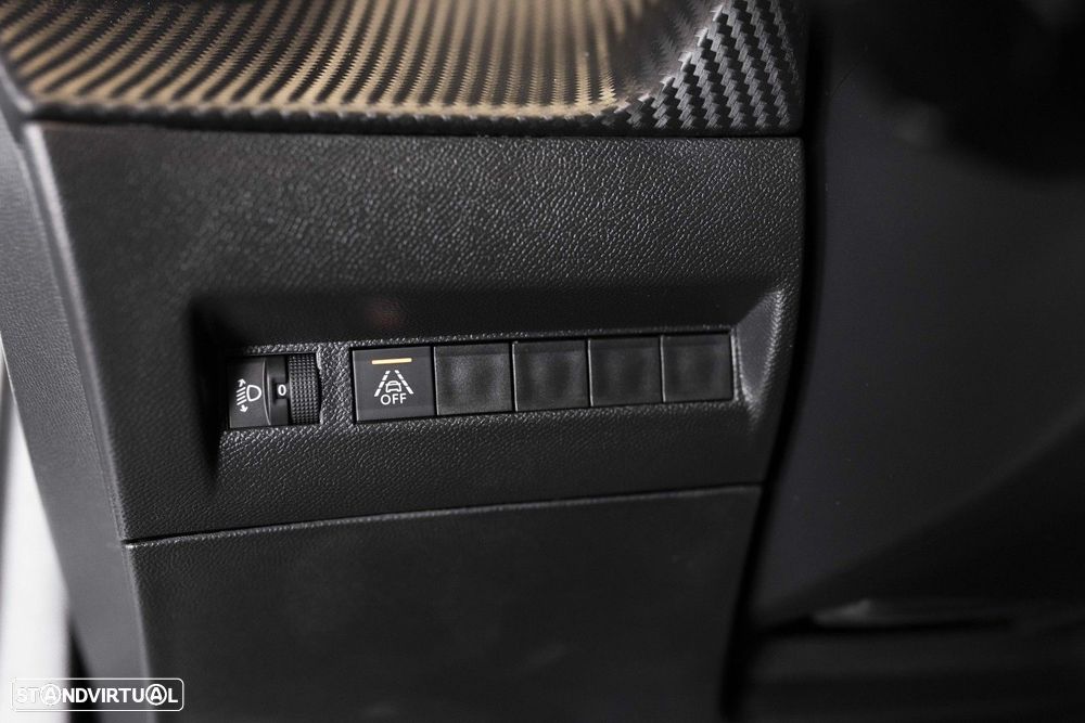 Peugeot 2008 1.5 BlueHDi Active - 24