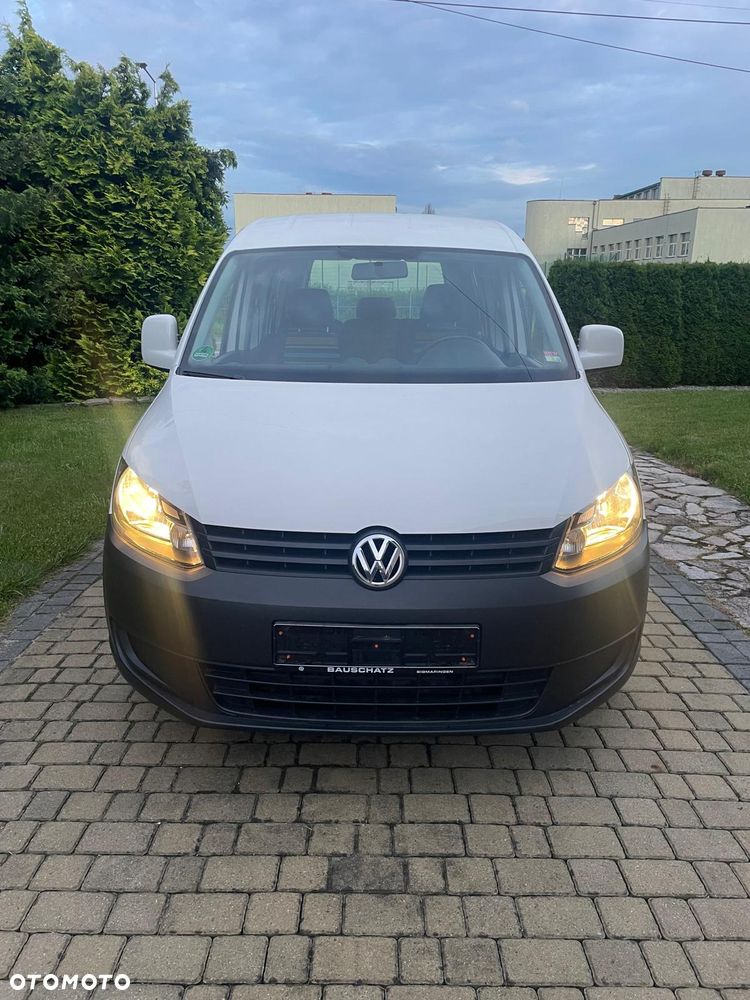 Volkswagen Caddy Comfortline BMT - 13
