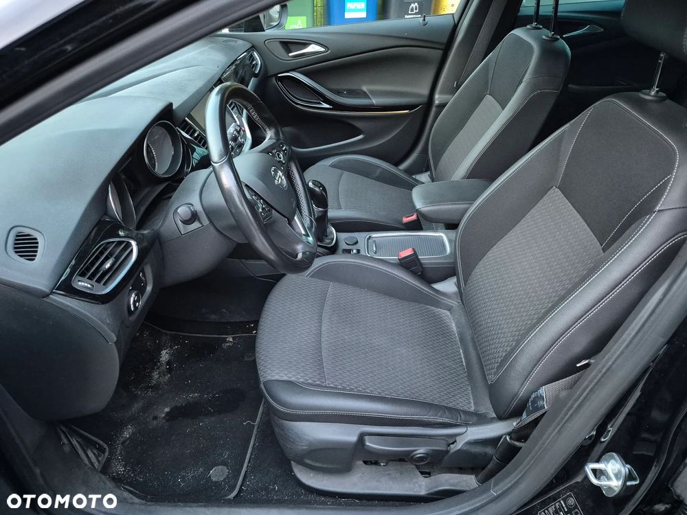 Opel Astra V 1.4 T Elite - 14