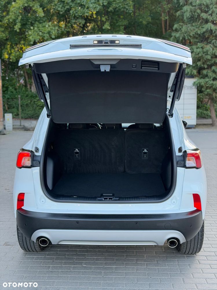 Ford Kuga 2.5 Duratec FHEV 4x4 TITANIUM X - 25