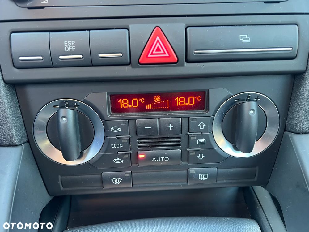 Audi A3 3-drzwiowe 1.4 TFSI Ambiente - 20