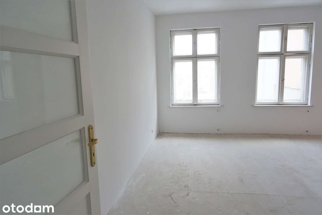 58m2 - Ścisłe Centrum - DRUGIE PIĘTRO !