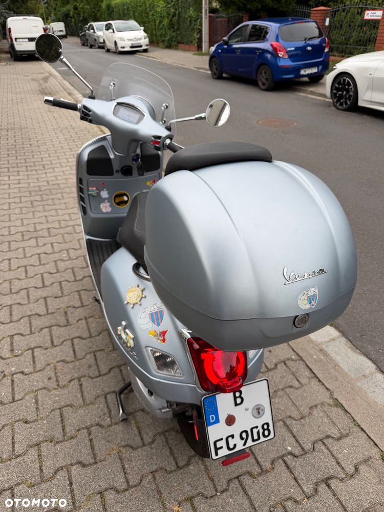 Vespa GTS - 3