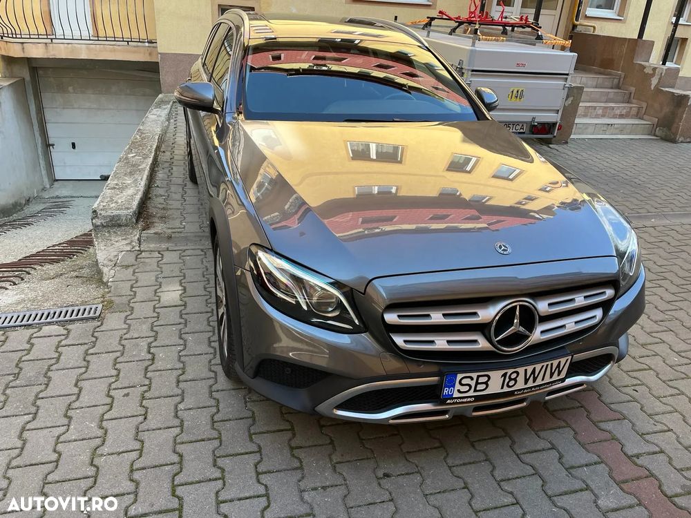 Mercedes-Benz E 220 d 4Matic All-Terrain 9G-TRONIC Avantgarde - 5