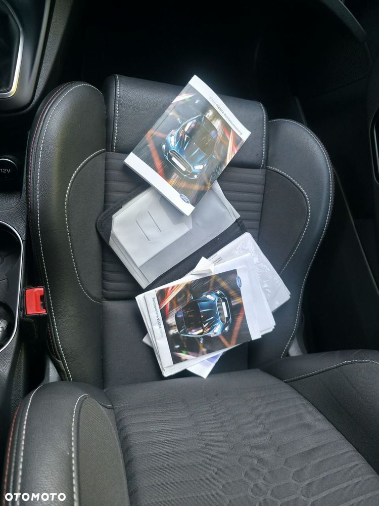 Ford Fiesta ST200 - 24