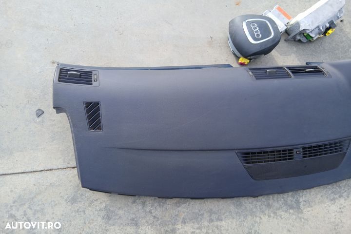 Kit airbag cu plansa de bord 8E0857705F 8E0857706F E81880204C 8E09596 - 4