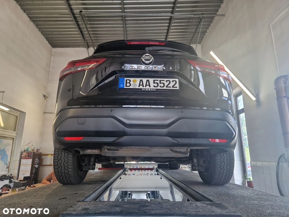 Nissan Qashqai 1.3 DIG-T Acenta DCT - 29