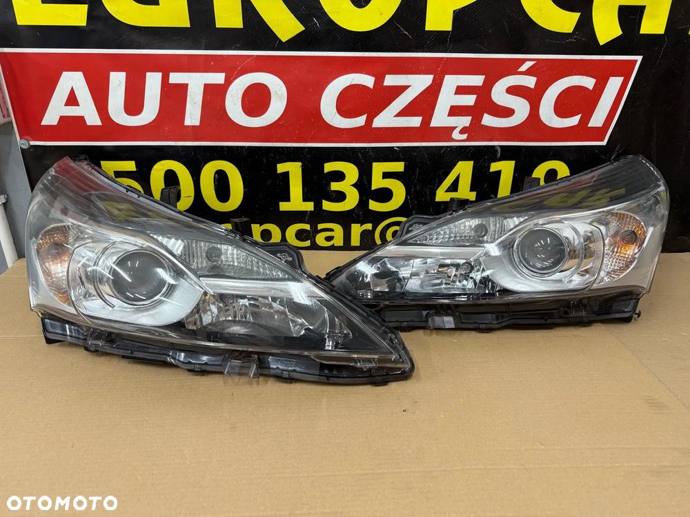 TOYOTA VERSO LIFT 13-17 LAMPA PRZÓD SOCZEWKA LEWA PRAWA KOMPLET - 1