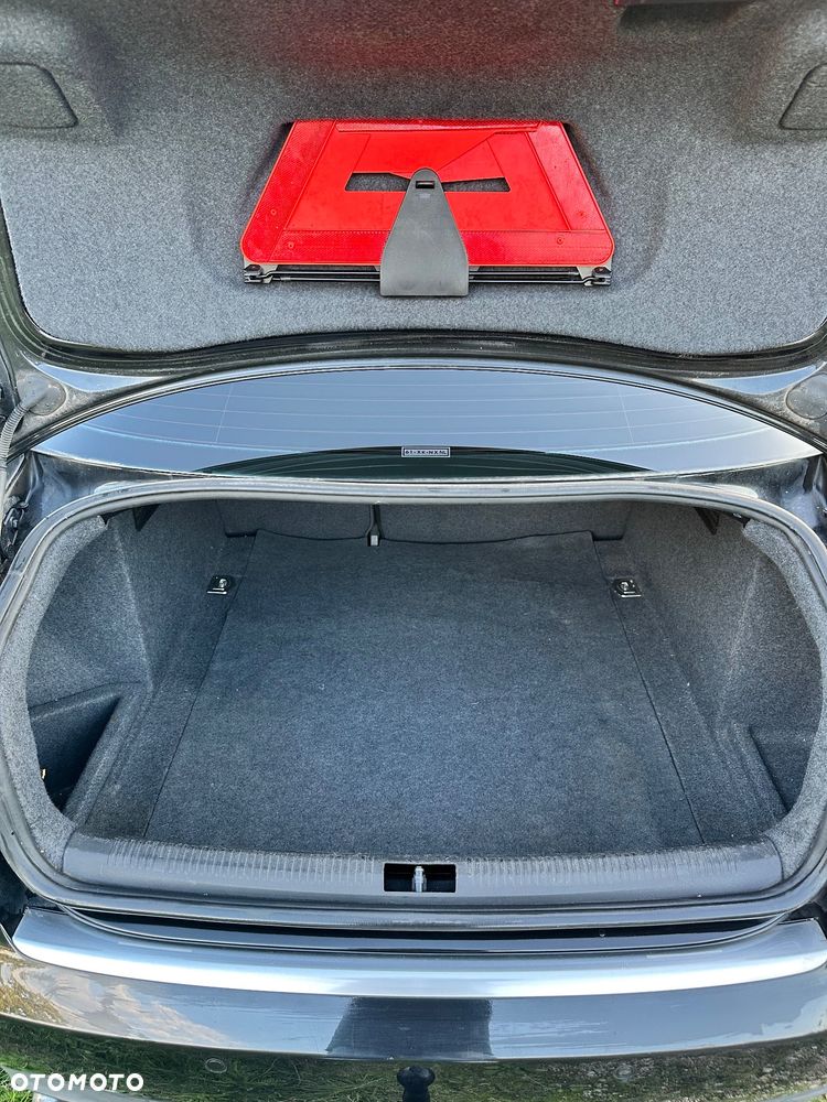 Audi A4 Limousine - 35
