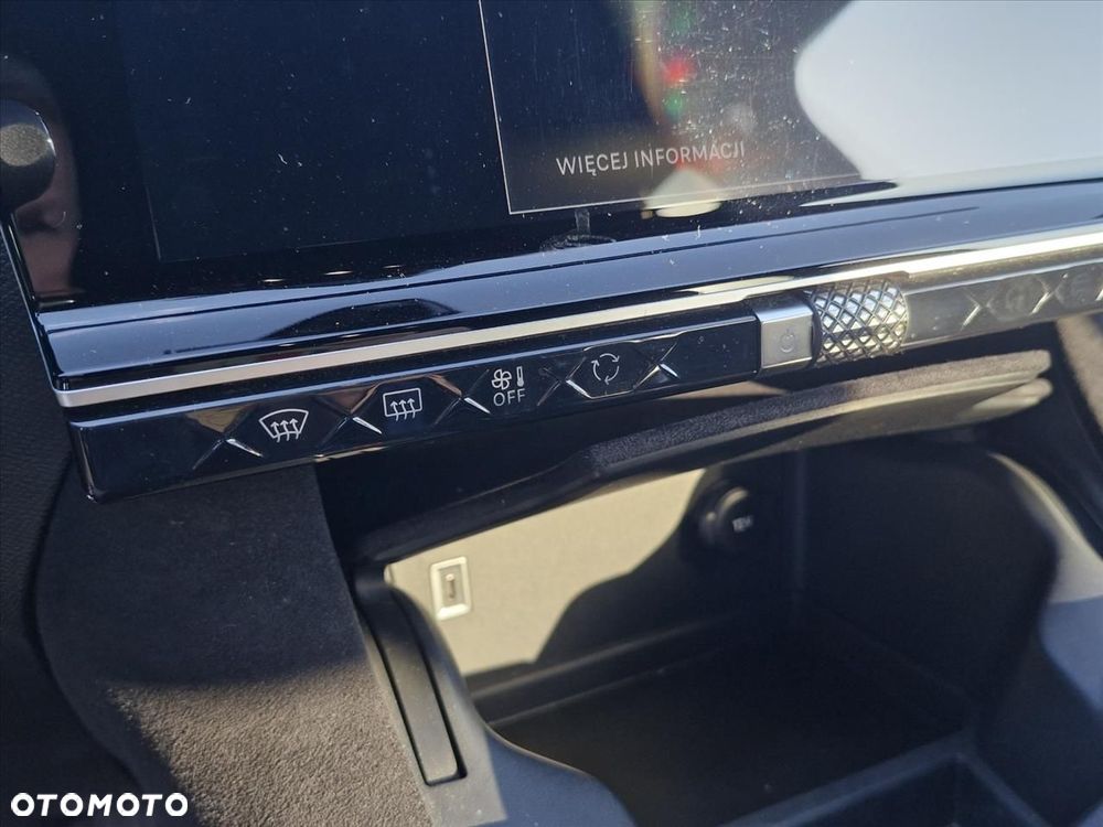 DS Automobiles DS 7 - 22