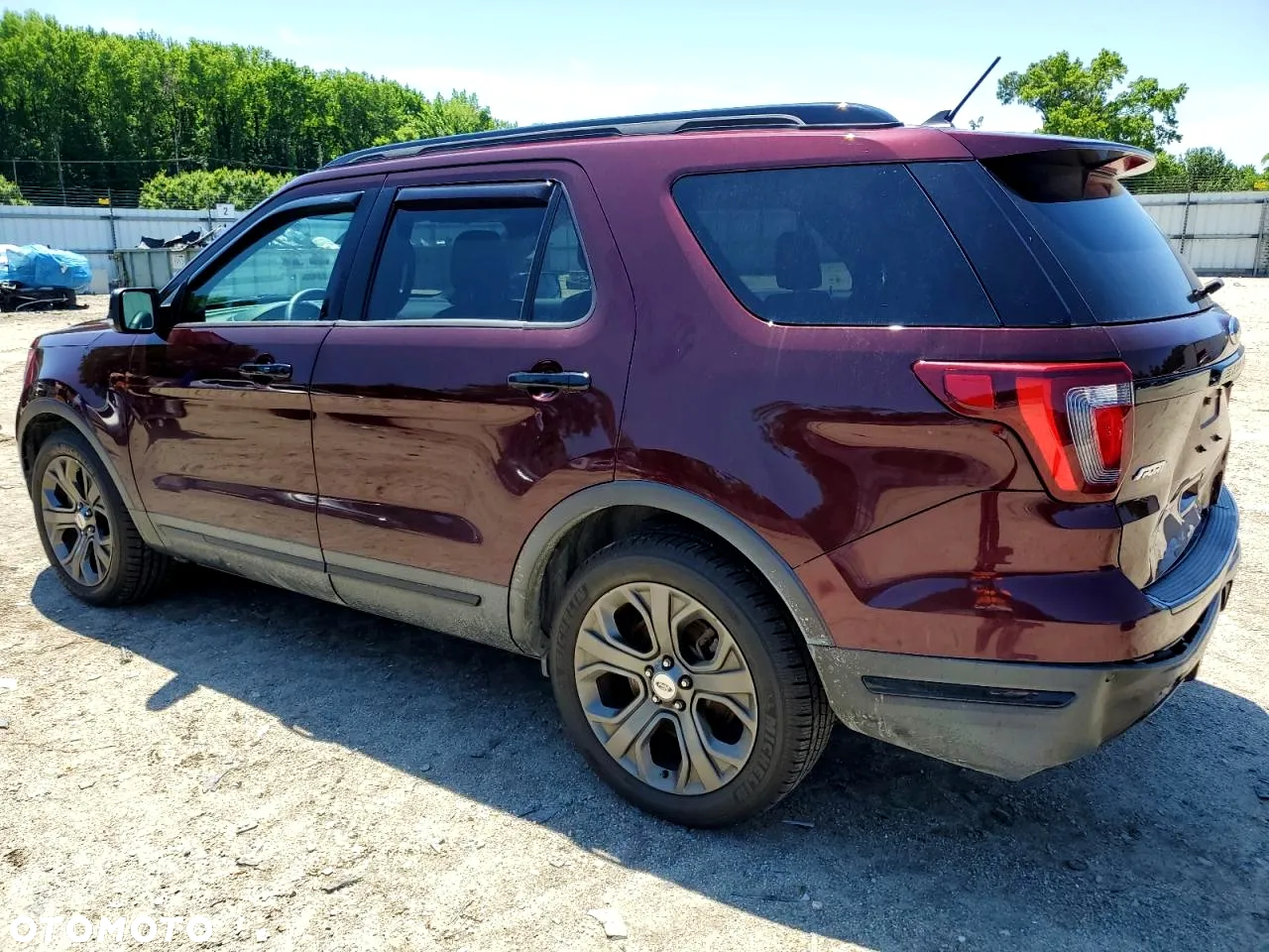 Ford Explorer EcoBoost Plug-in Hybrid ST-LINE - 3