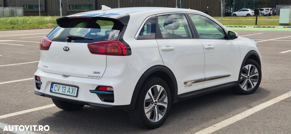 Kia Niro e-Niro 150 kW Future - 4