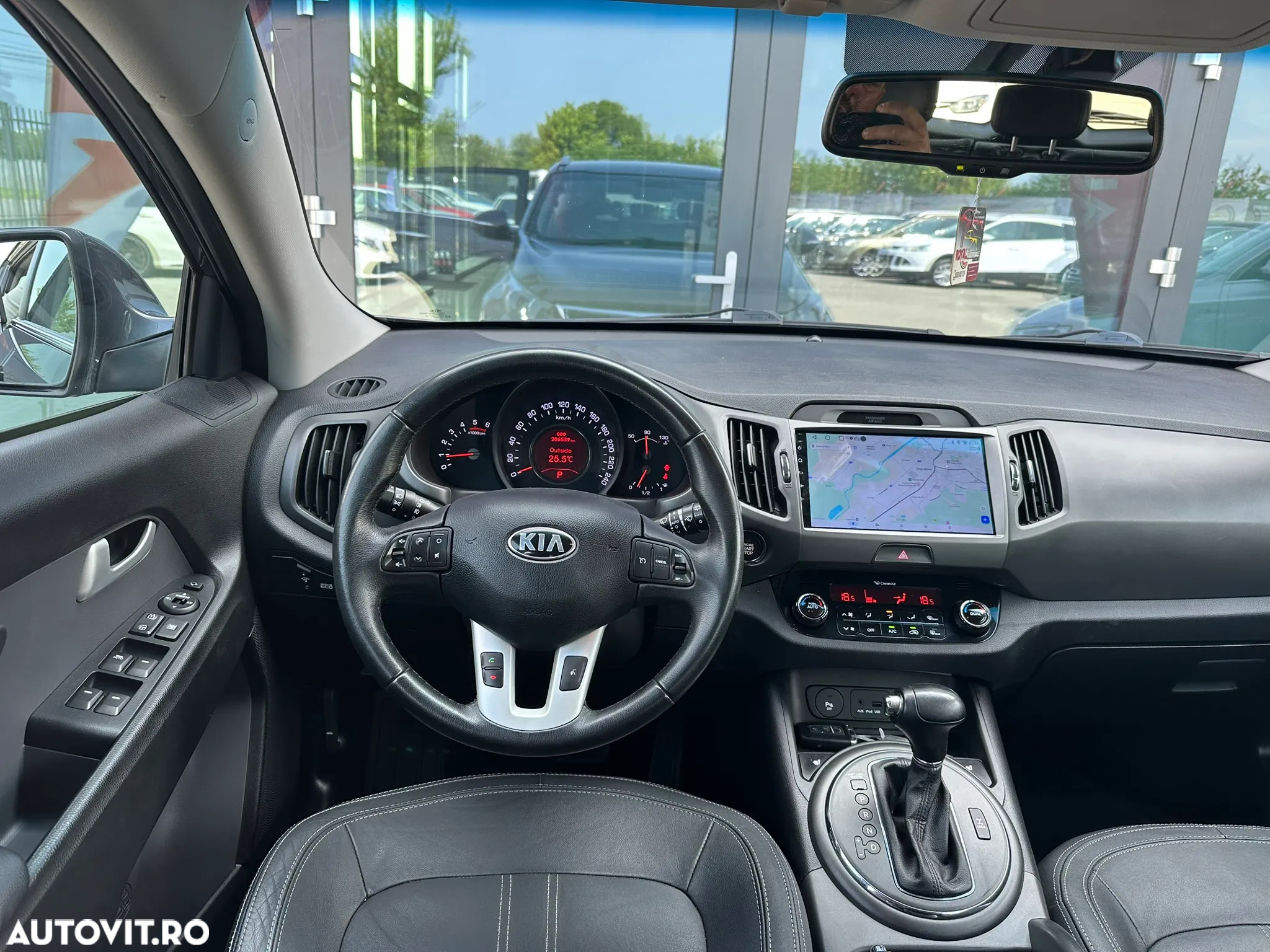 Kia Sportage 2,0 CRDI AWD Aut. Vision - 6