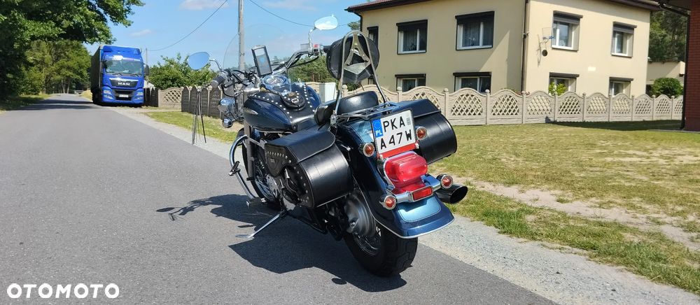 Suzuki VL 800 Volusia - 7
