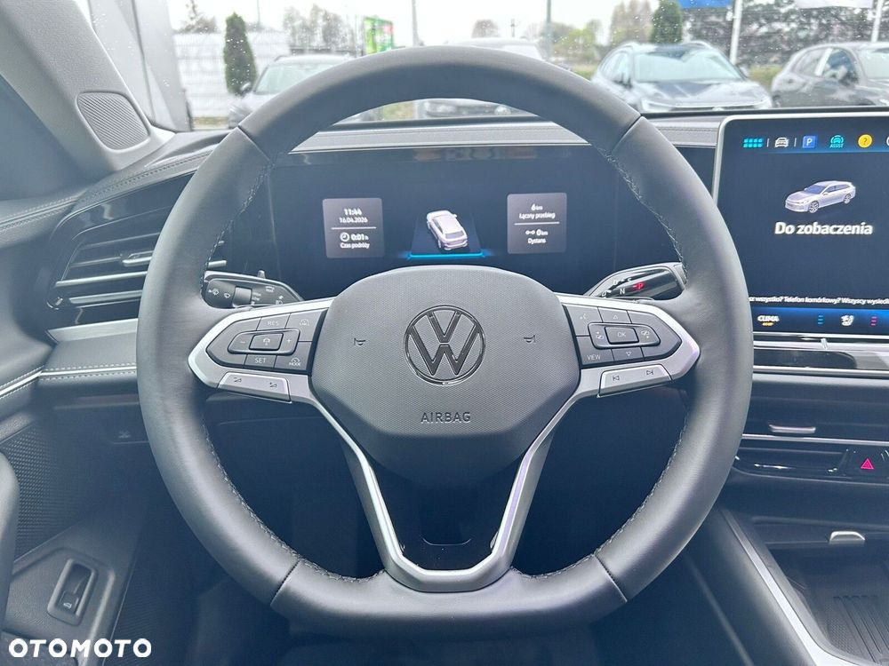 Volkswagen Passat - 19