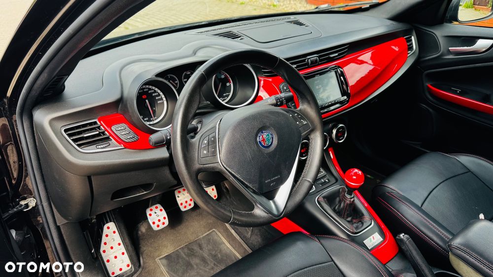Alfa Romeo Giulietta 1.6 JTDM 16V Veloce - 18