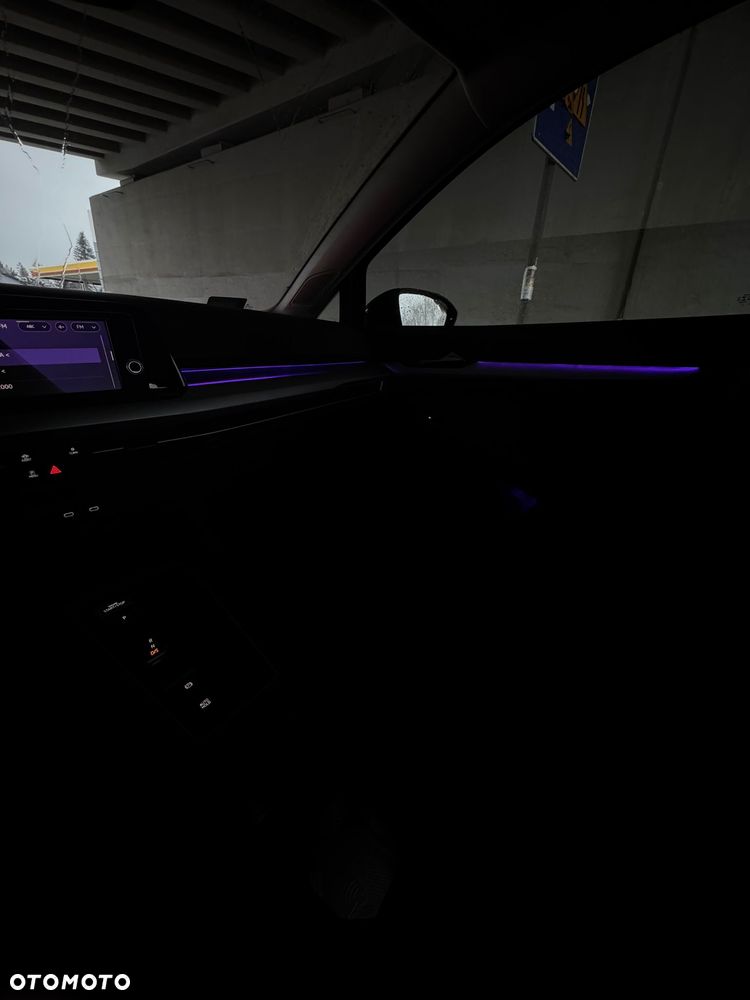 Volkswagen Golf 1.5 TSI BMT Evo Comfortline DSG - 40