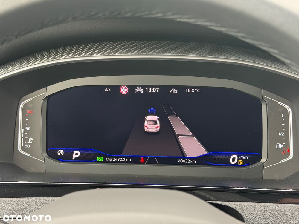 Volkswagen Arteon 2.0 TDI SCR 4Motion DSG R-Line - 38