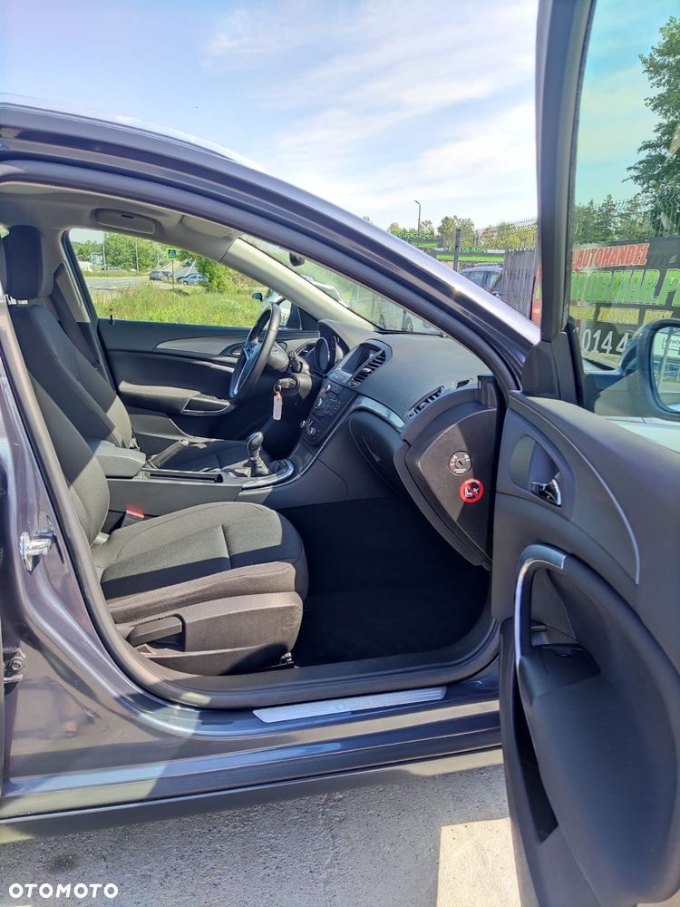 Opel Insignia 1.6 T Cosmo - 12