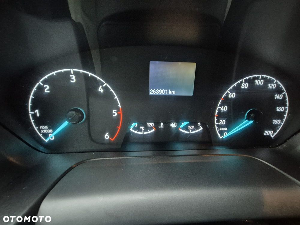 Ford Transit 2.0 TDCI - 15