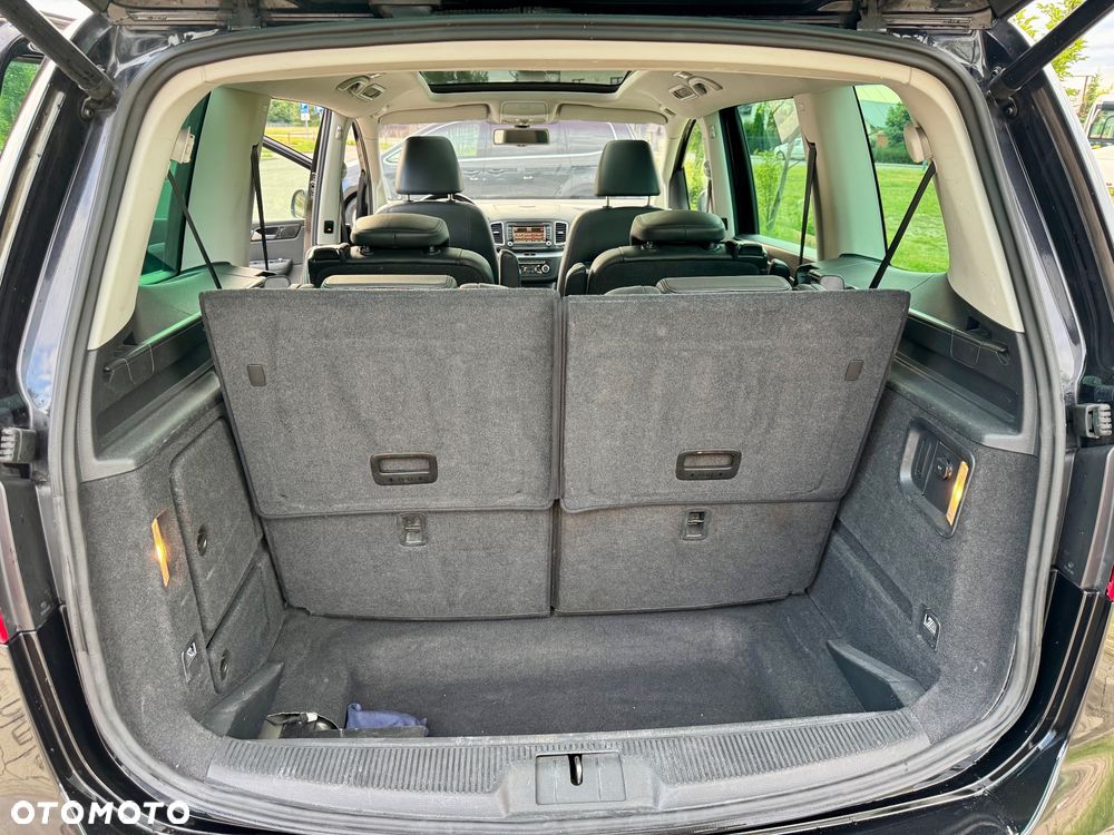 Volkswagen Sharan 2.0 TSI DSG Highline - 19