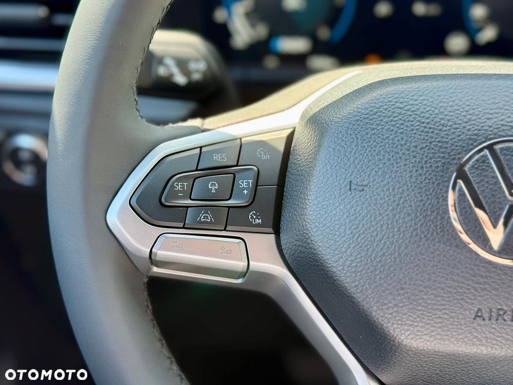 Volkswagen Amarok 3.0 V6 TDi 4MOTION Style - 23