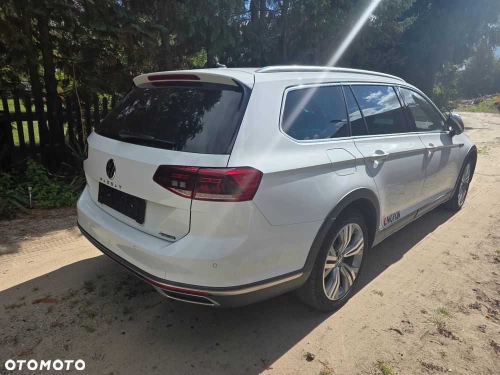 Volkswagen Passat Alltrack - 4
