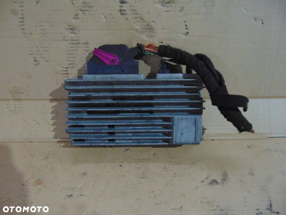 8T1035223A AUDI A4 B8 A5 Q5 WZMACNIACZ RADIA BANG OLUFSEN - 1