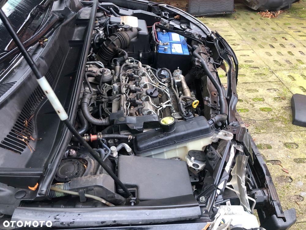 Toyota RAV4 2.2 D-4D X - 3