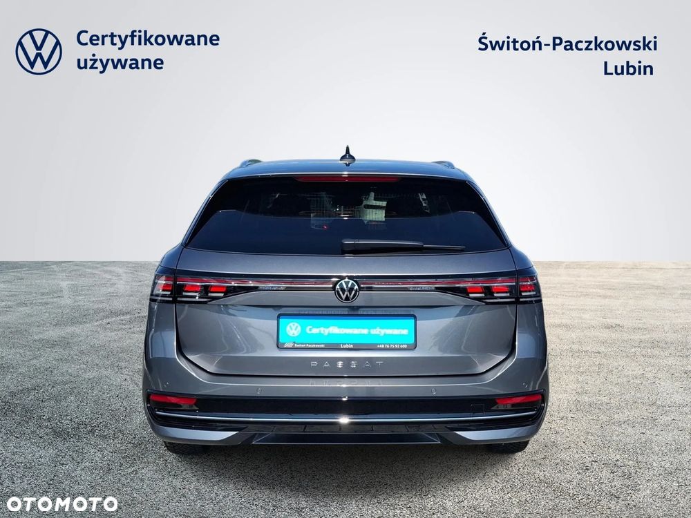Volkswagen Passat 2.0 TDI SCR DSG Elegance - 4