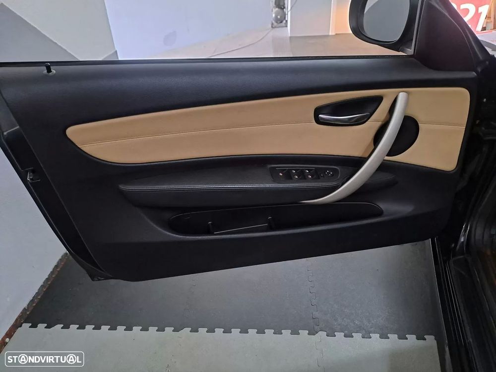 BMW 118 i Cabrio Auto - 13