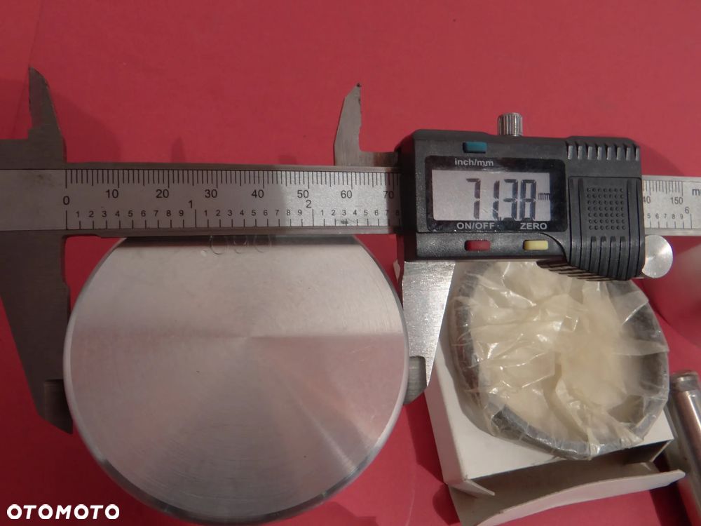 HARLEY WLA WL WLC FLADHEAD 45'TŁOKI PIERŚCIENIE SWORZNIE ZABEZPIECZENIA+0.90. 0.80 = ŚREDNICA TŁOKA 71.35 mm W016 - 3