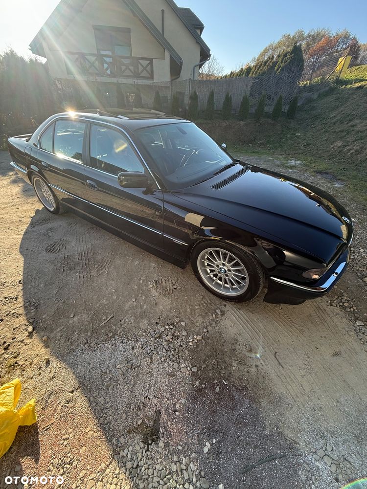 BMW Seria 7 - 2